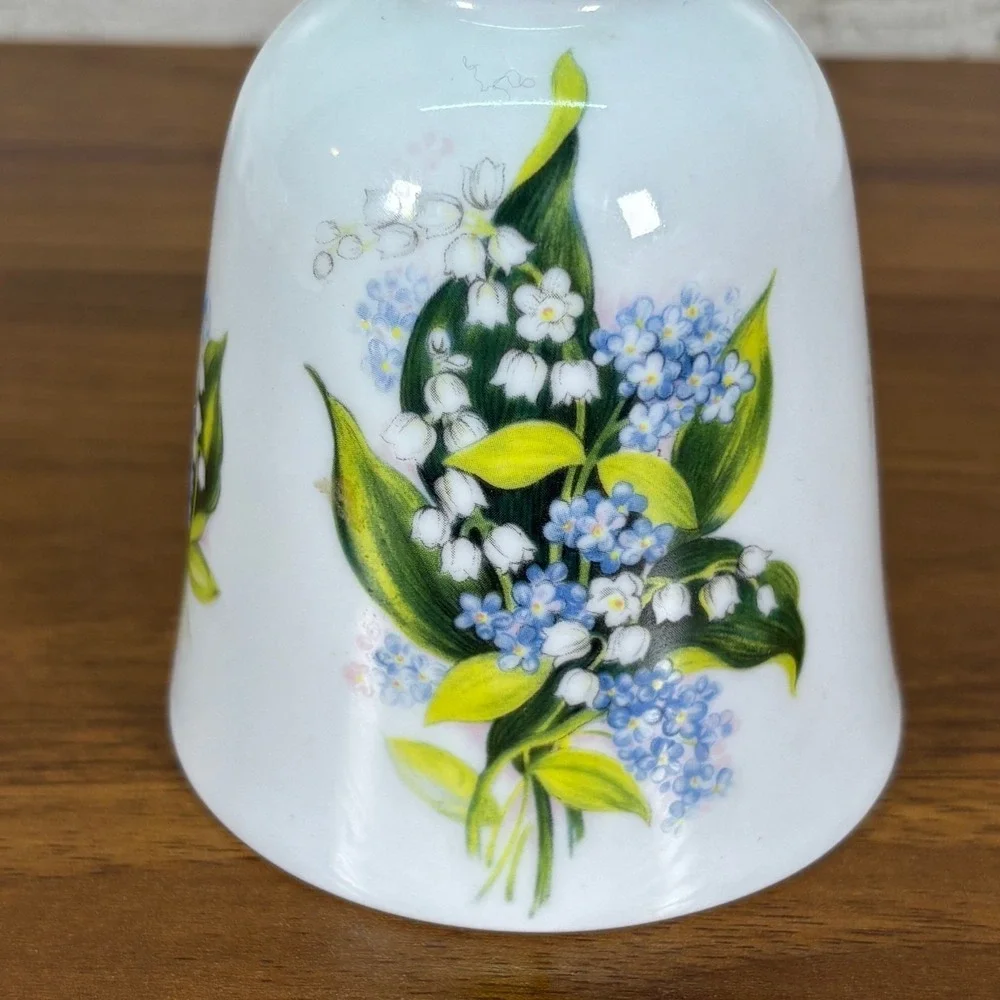 Vintage Bareuther‎ Waldsassen Porcelain Dinner Bell Porcelain Hand Painted